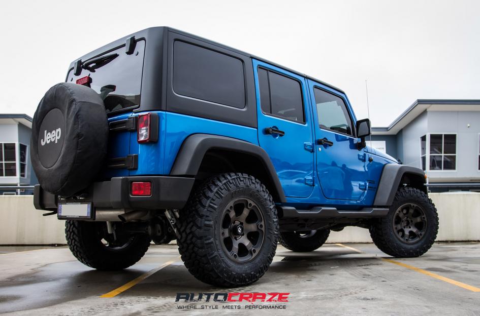 JEEP WRANGLER BEAST BLACK MACHINED WITH DARK TINT 4